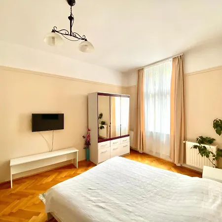 Casa Balcescu 3*