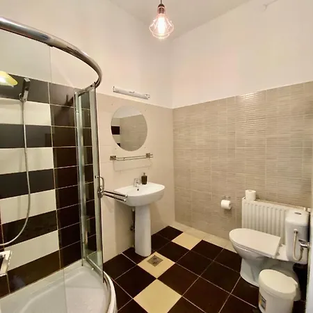 Casa Balcescu 3*