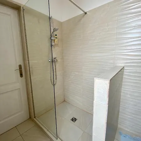 Casa Balcescu 3*