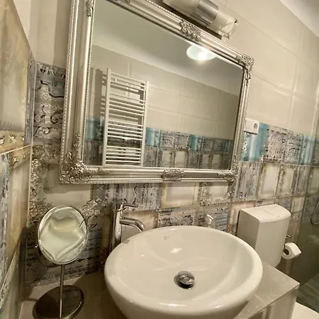 Casa Balcescu 3*